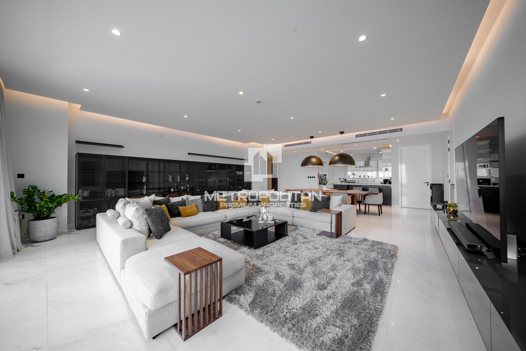 4BR Apartment for Rent in Jumeirah Beach Residence – MPR-10045