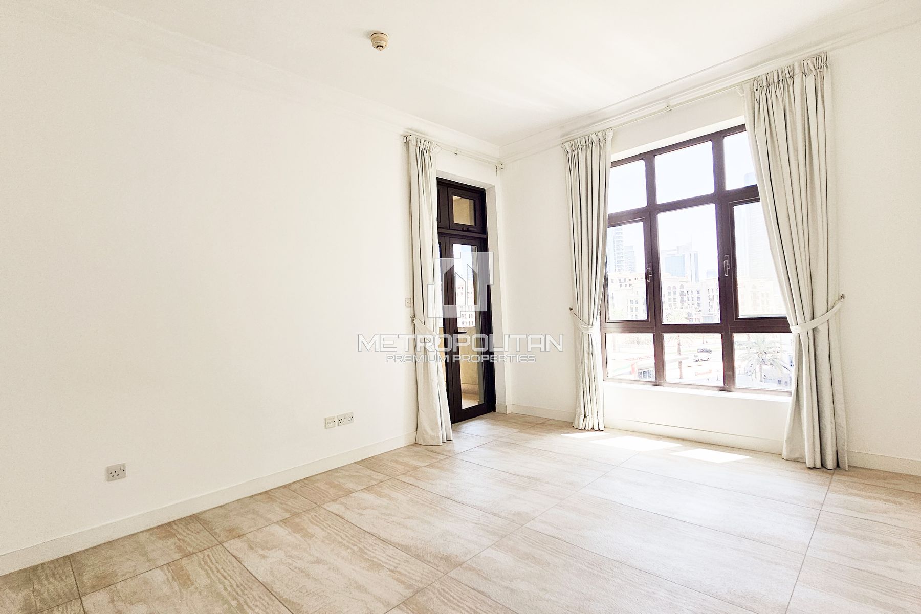 2BR Apartment for Rent in Downtown Dubai – MPR-10051