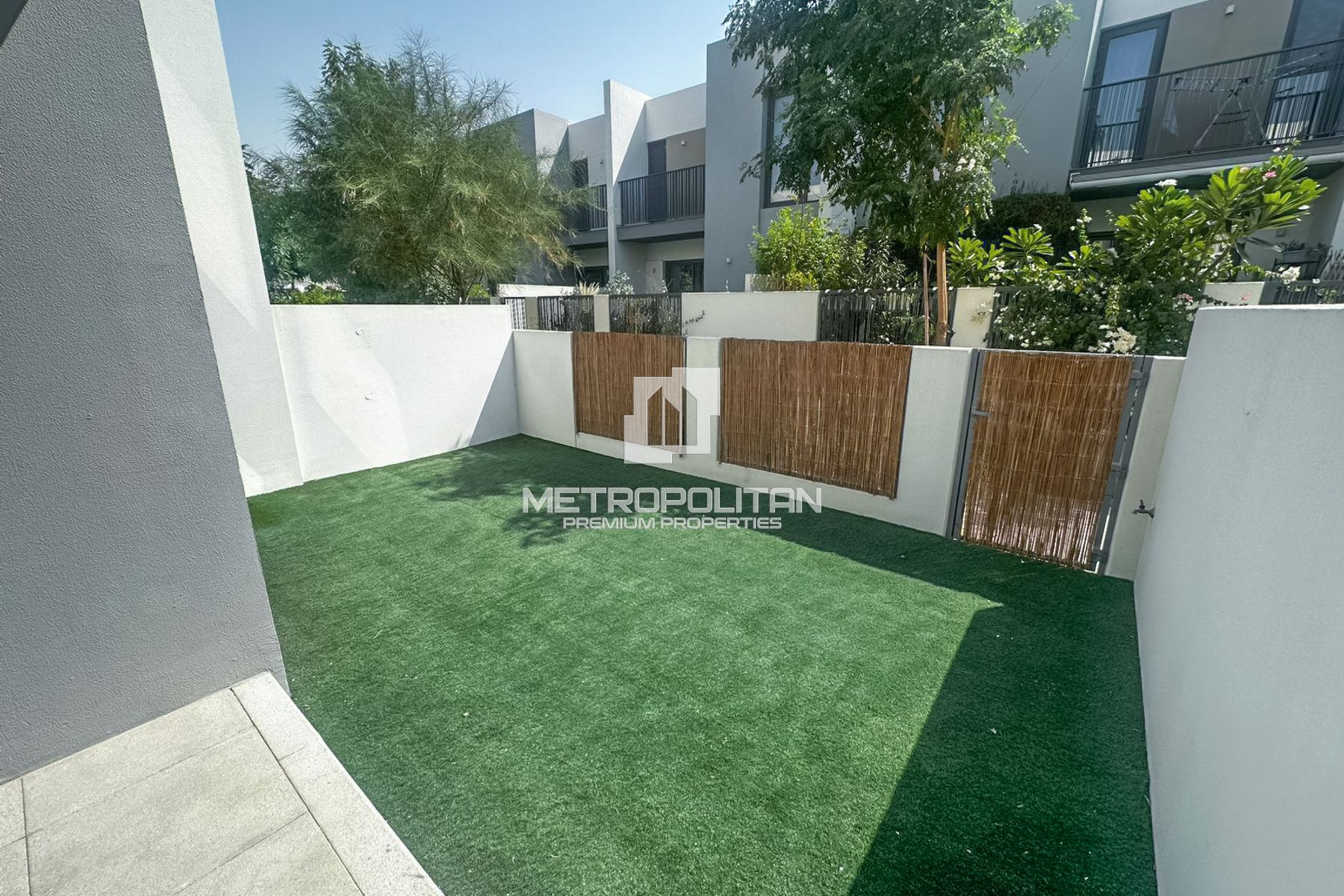3BR Townhouse for Rent in Tilal Al Ghaf – MPR-10053