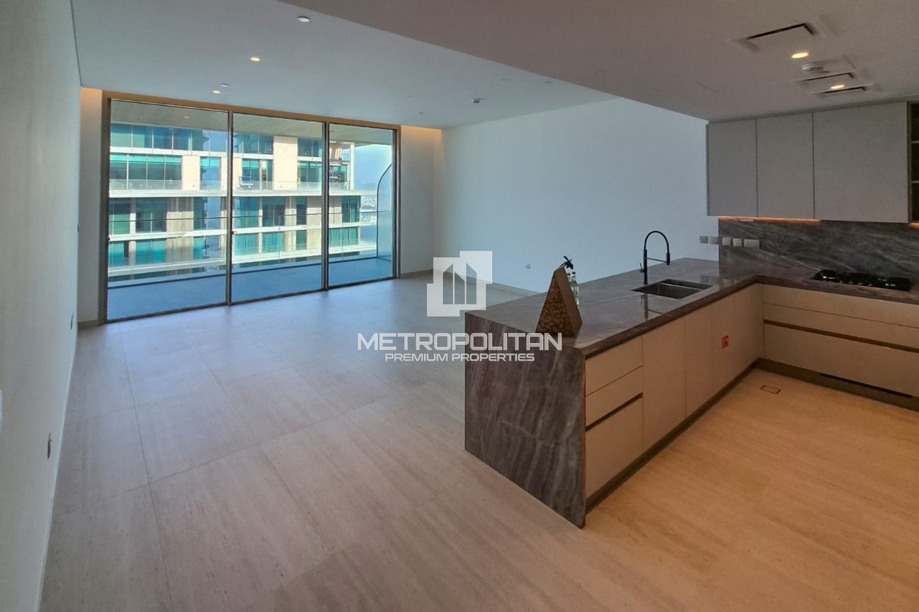2BR Apartment for Rent in Palm Jumeirah – MPR-10071