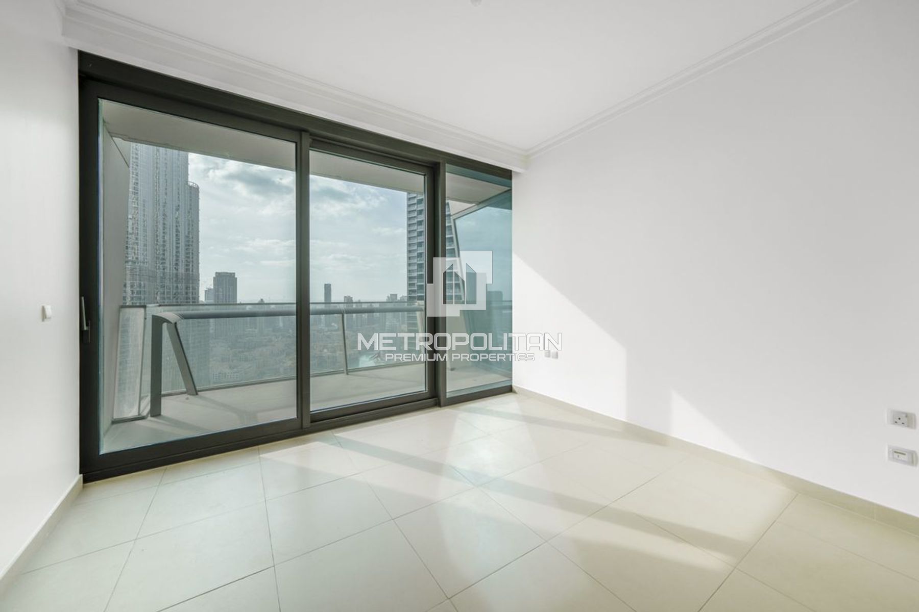 3BR Apartment for Rent in Downtown Dubai – MPR-10076