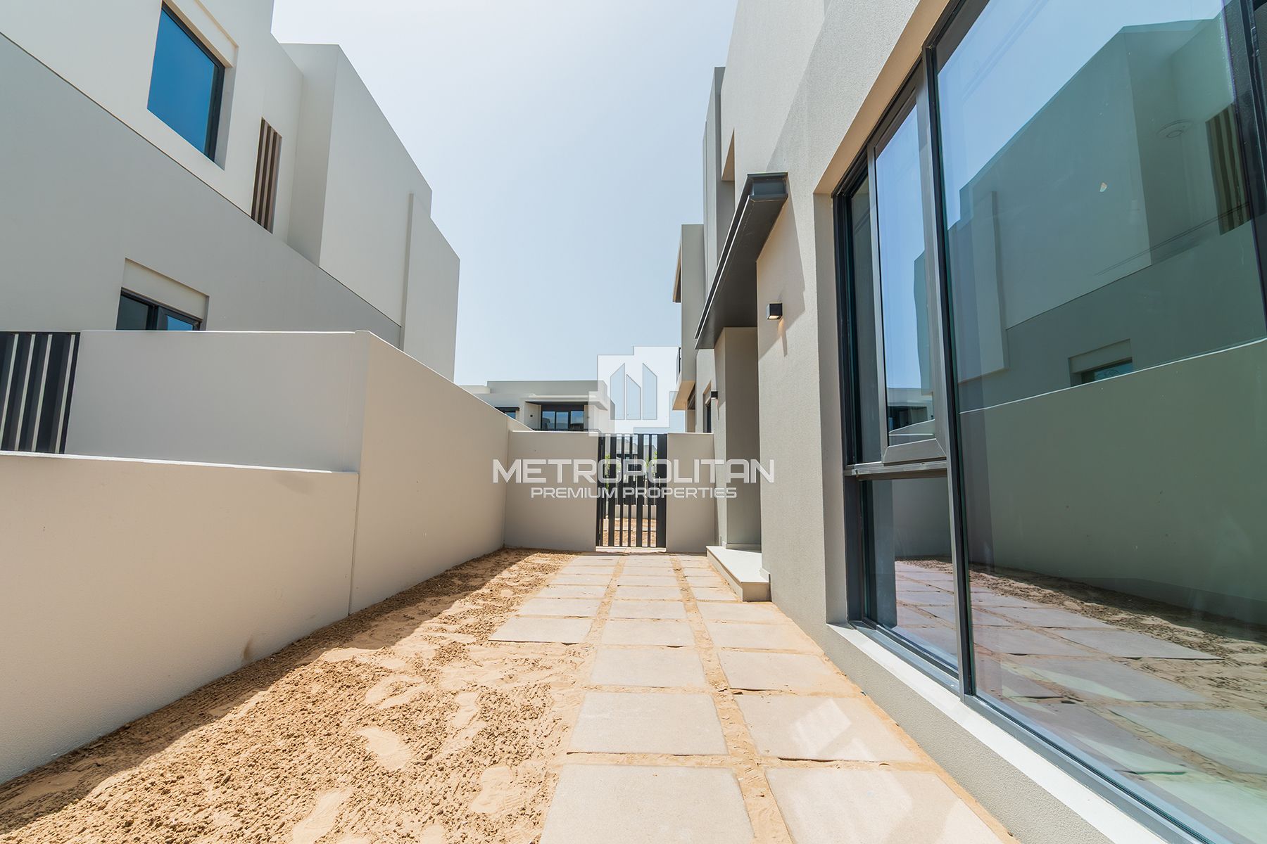 3BR Townhouse for Rent in Jebel Ali – MPR-10088