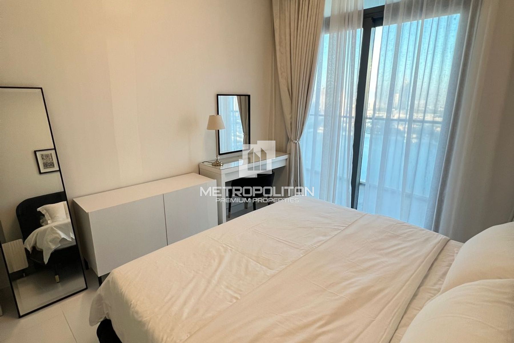 Furnished | Marina View | Ready to Move In