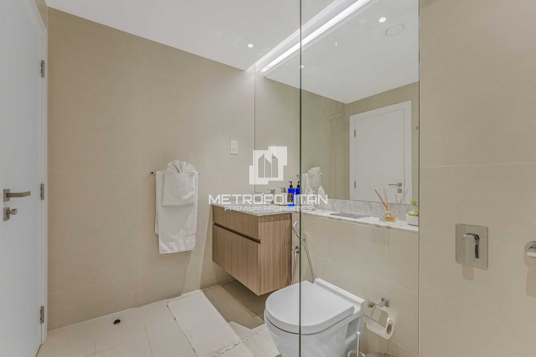 1BR Apartment for Rent in Jumeirah – MPR-10134