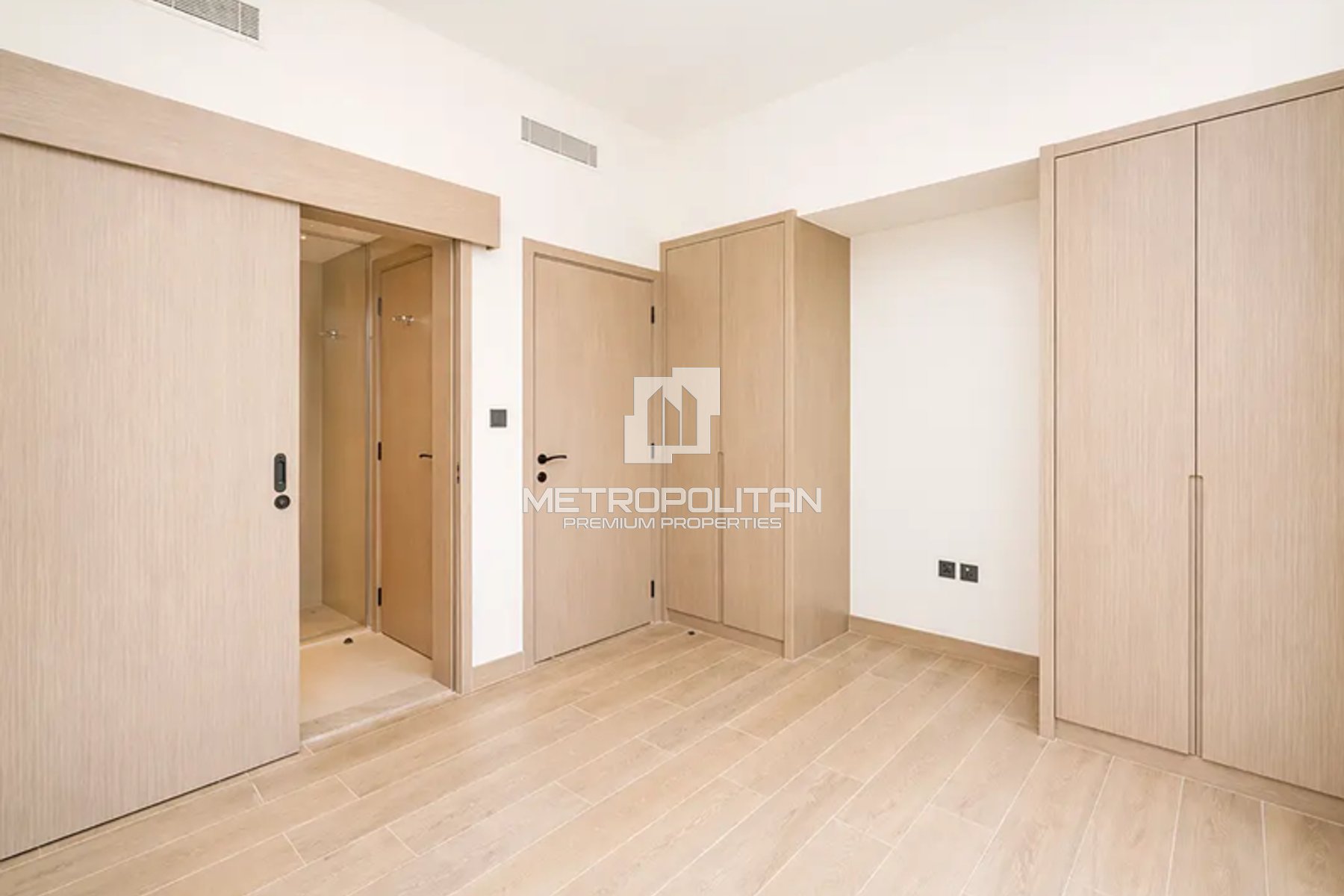 4BR Townhouse for Rent in Damac Lagoons – MPR-10146
