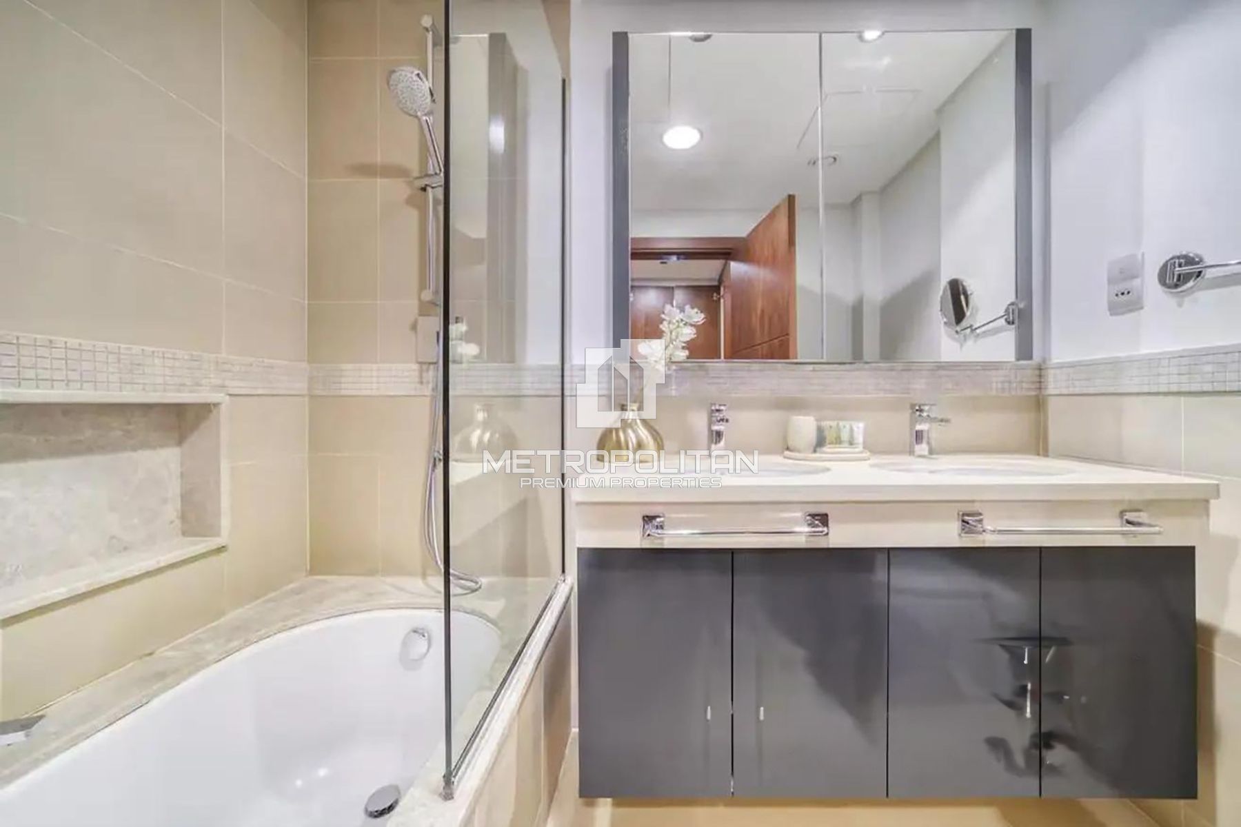 3BR Apartment for Rent in Downtown Dubai – MPR-10148