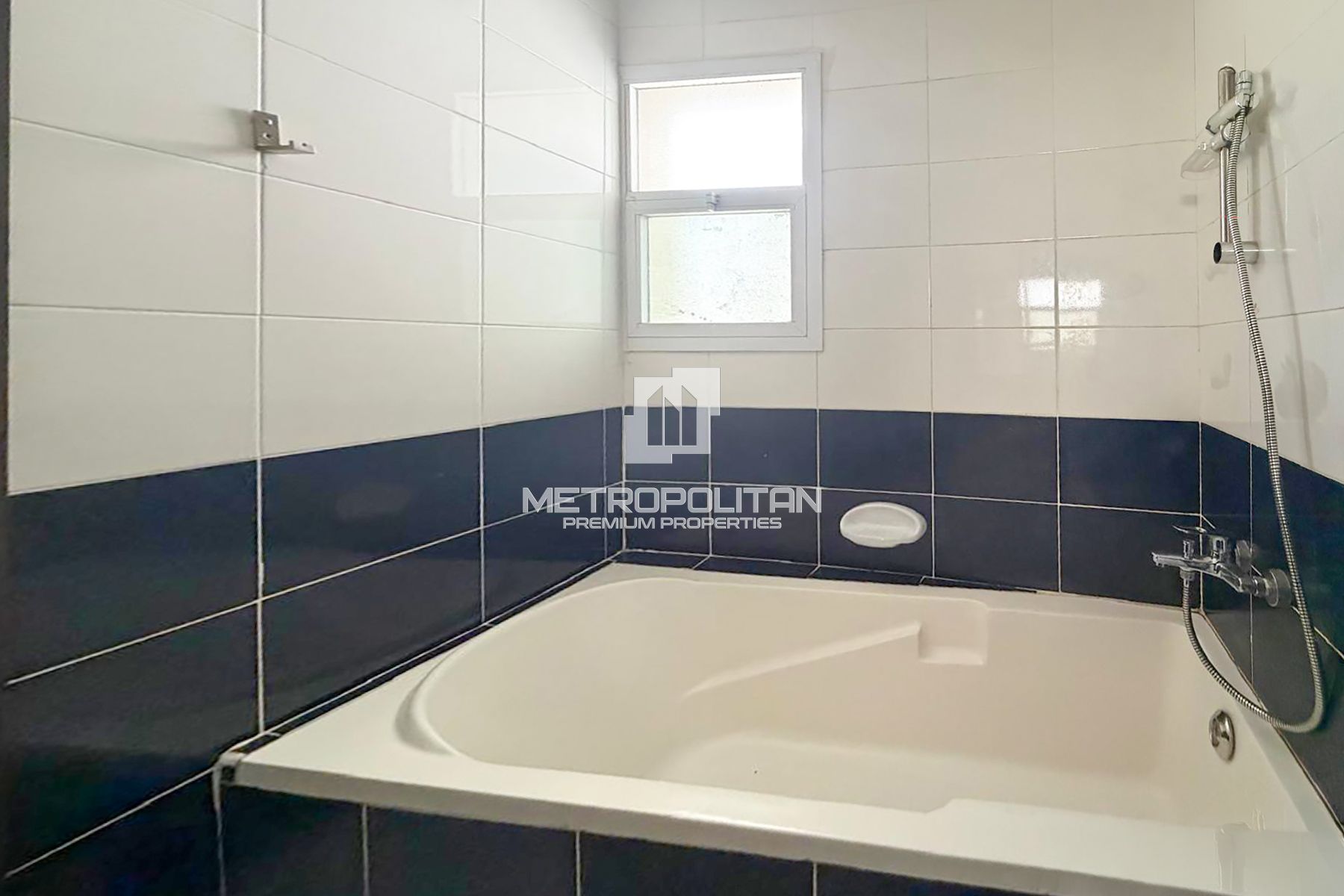 1BR Apartment for Rent in Dubai Sports City – MPR-10149