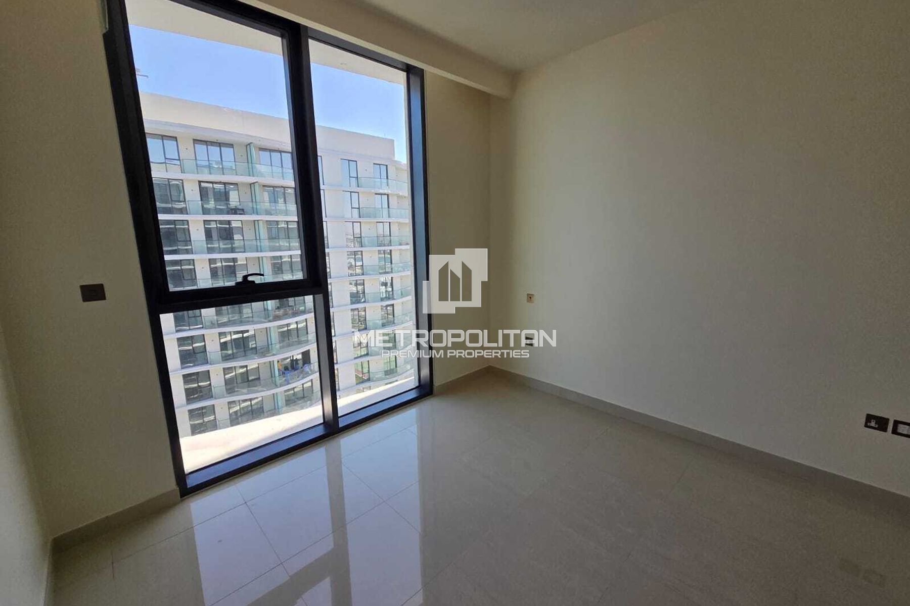 1BR in Central 2 | Brand New | Ready To Move