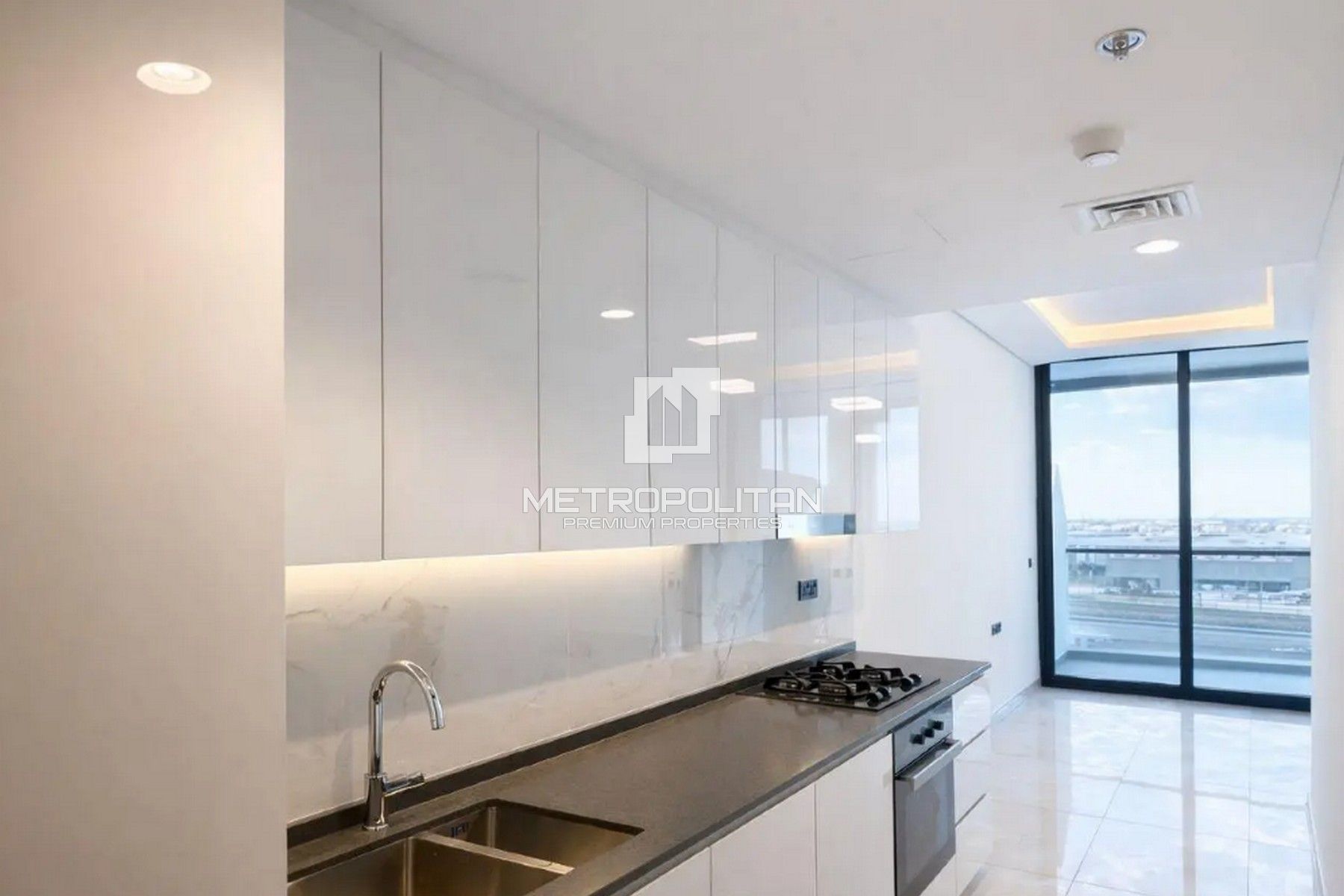 .5BR Apartment for Rent in Dubai Studio City – MPR-10179