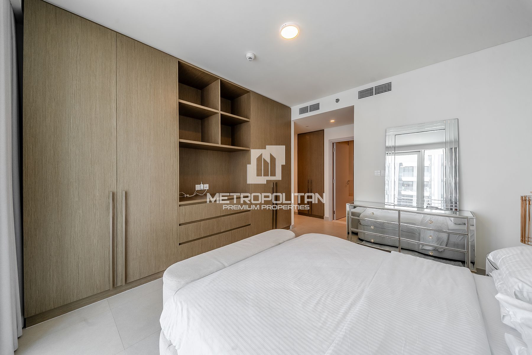 3BR Apartment for Rent in Dubai Harbour – MPR-10183
