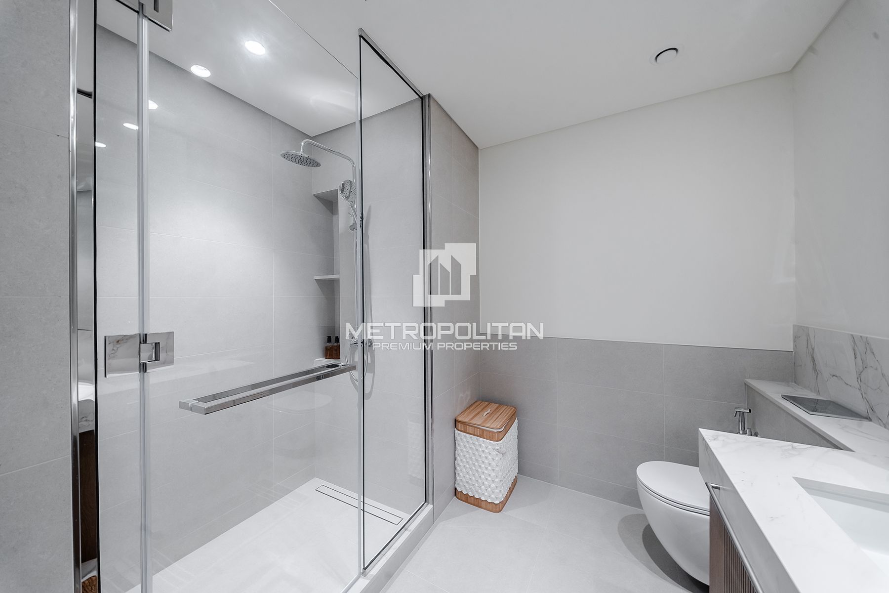 3BR Apartment for Rent in Dubai Harbour – MPR-10183