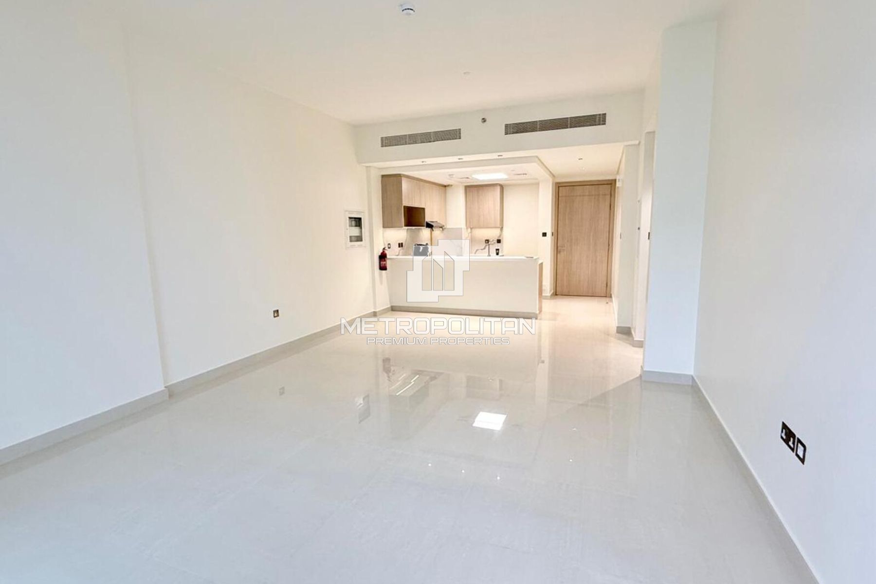 1BR in Central 2 | Brand New | High Floor