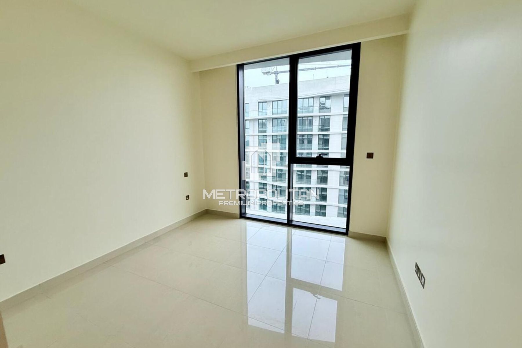 1BR in Central 2 | Brand New | High Floor