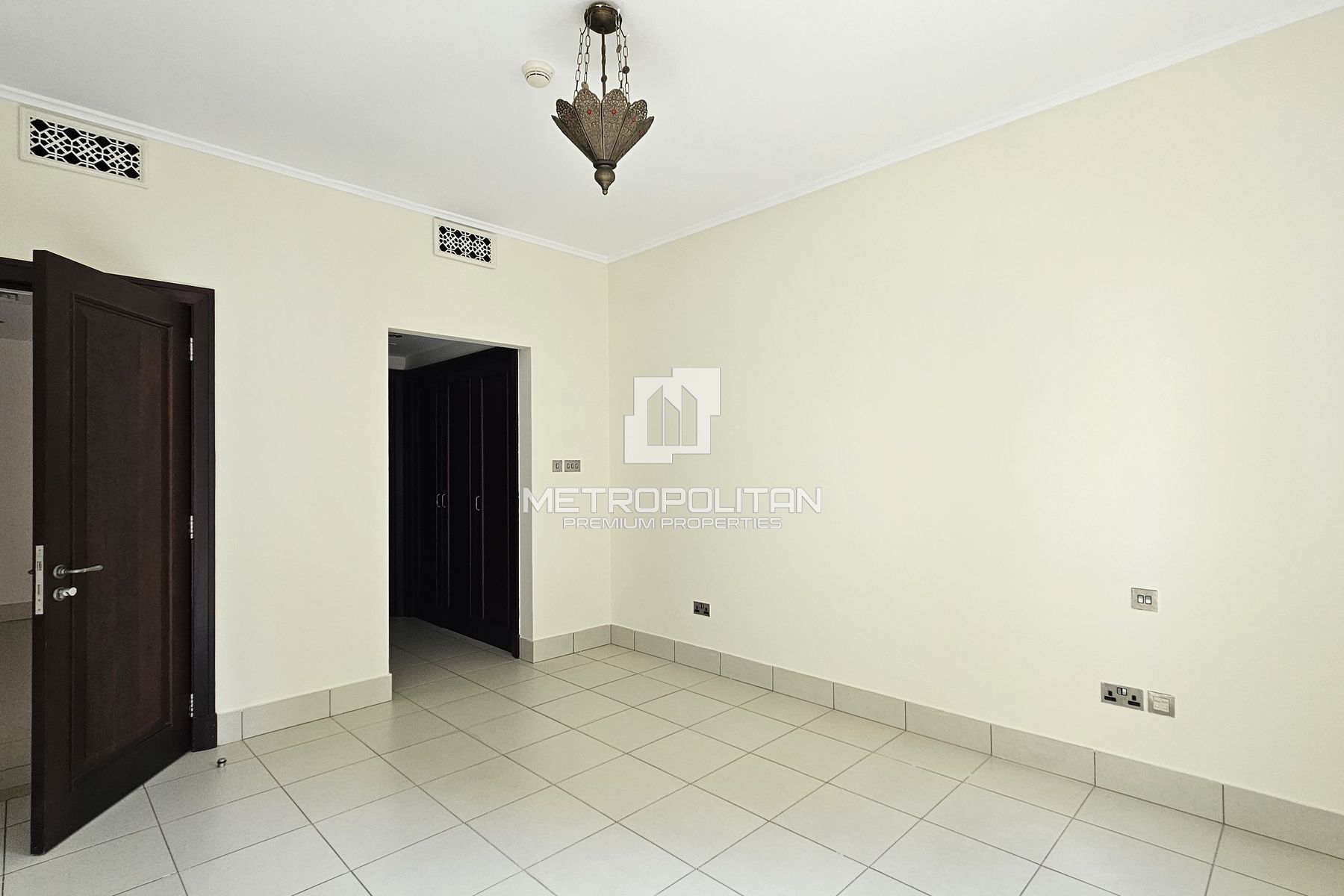 2BR Apartment for Rent in Old Town – MPR-10211