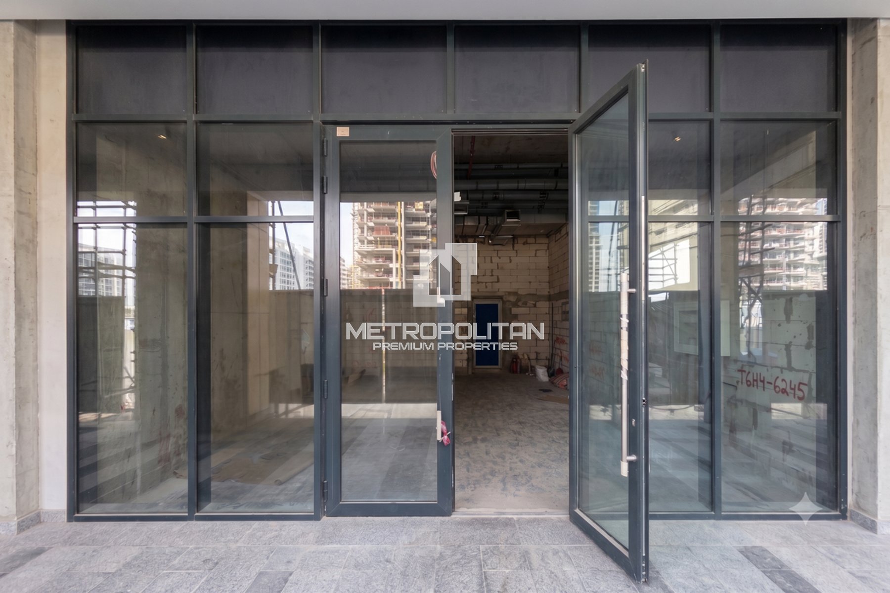 Beachfront Retail | Vacant Shell & Core Shop