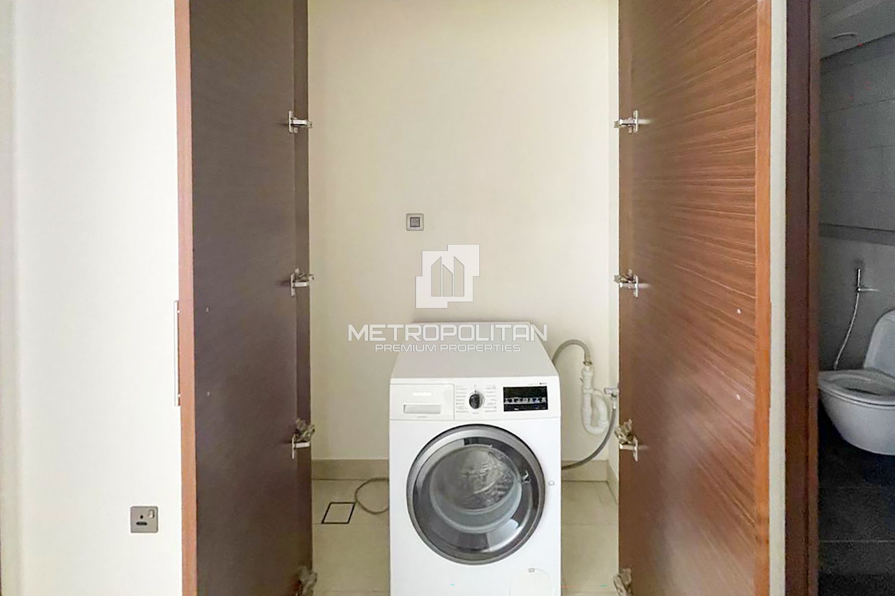 High Floor | Large layout | Swimming Pool View
