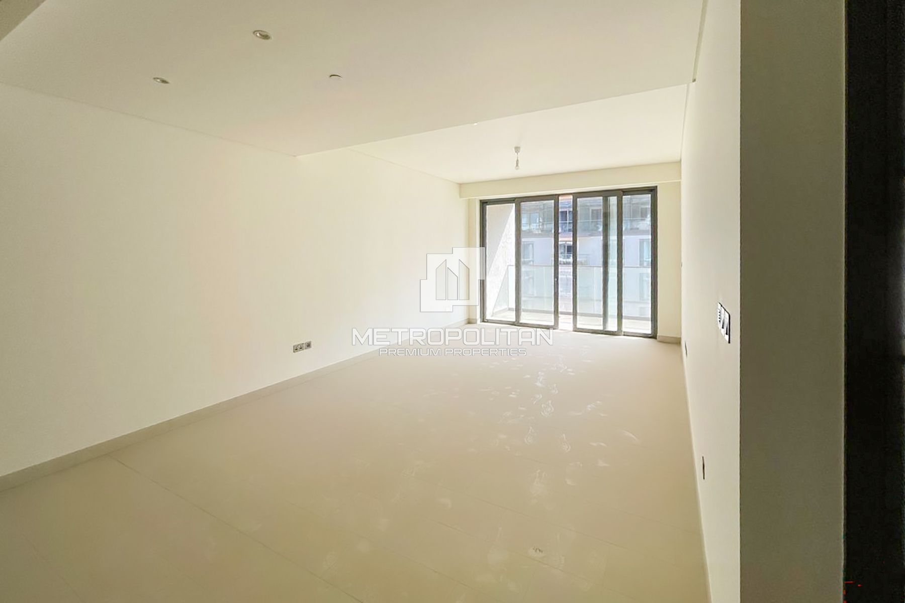 High Floor | Large layout | Swimming Pool View