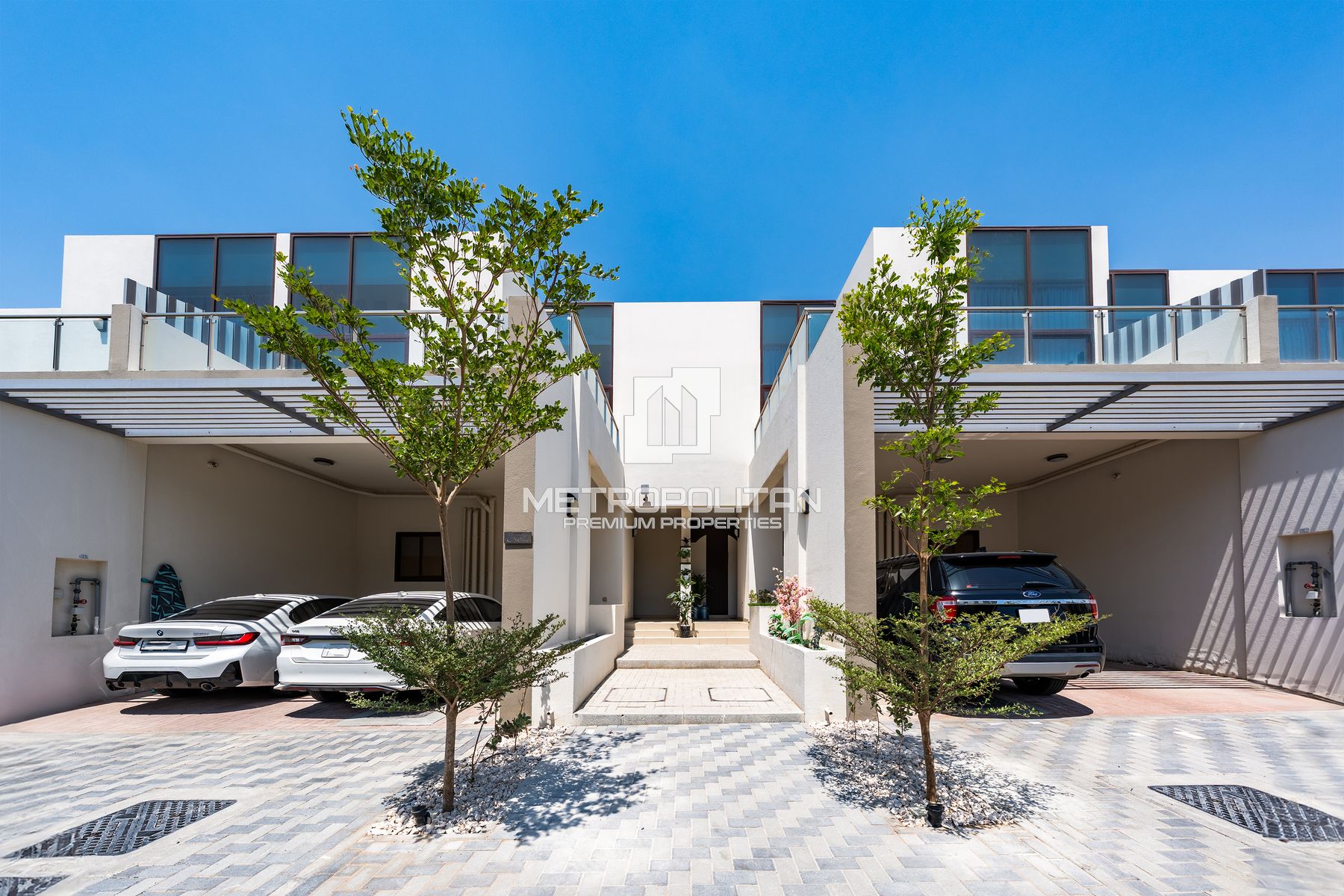 Spacious Home | Family Friendly | Hot Rent