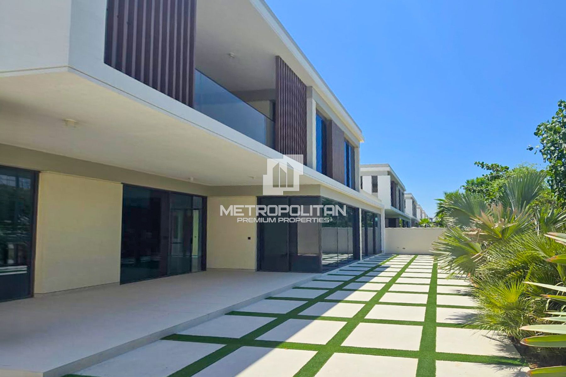 5BR Villa for Rent in Tilal Al Ghaf – MPR-10263