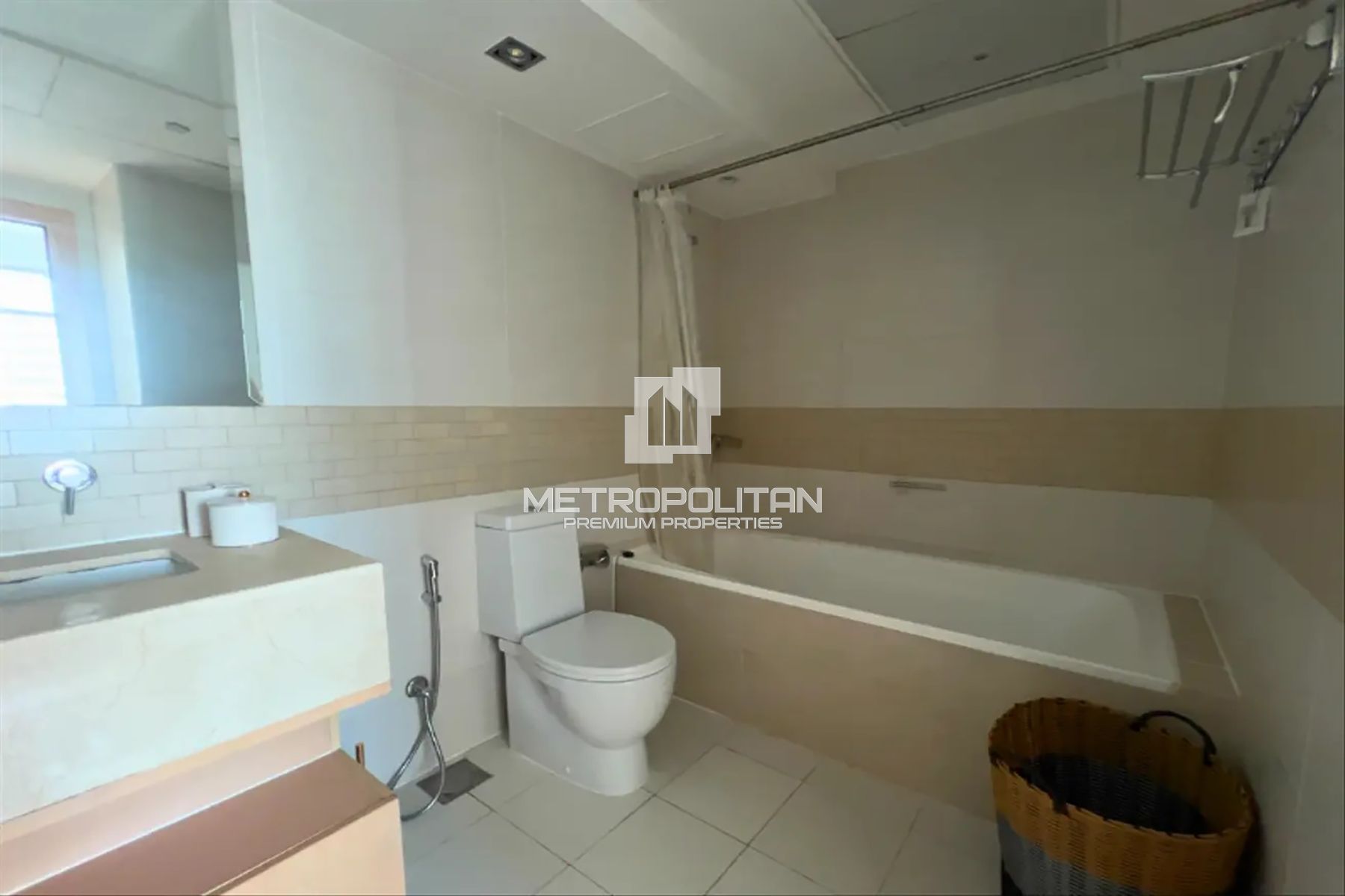 Sea View | Chiller Free | Bright | Ready to move