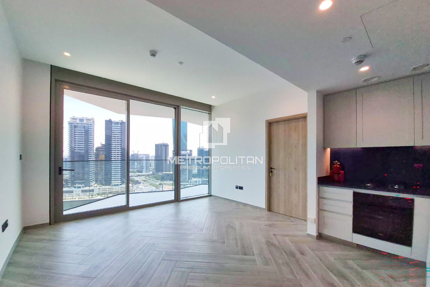 Brand New | Canal and Burj Khalifa View | Vacant