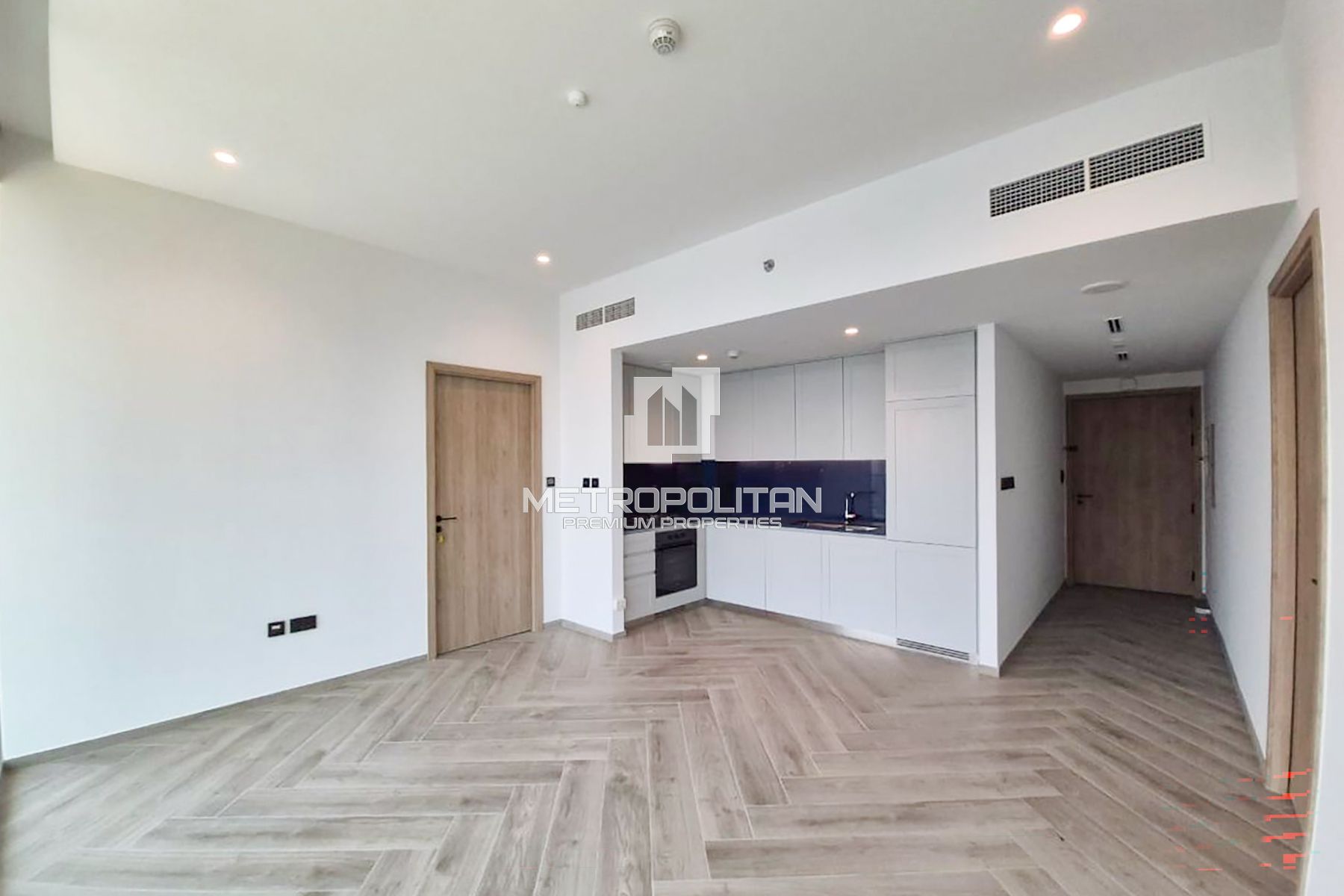 Brand New | Canal and Burj Khalifa View | Vacant