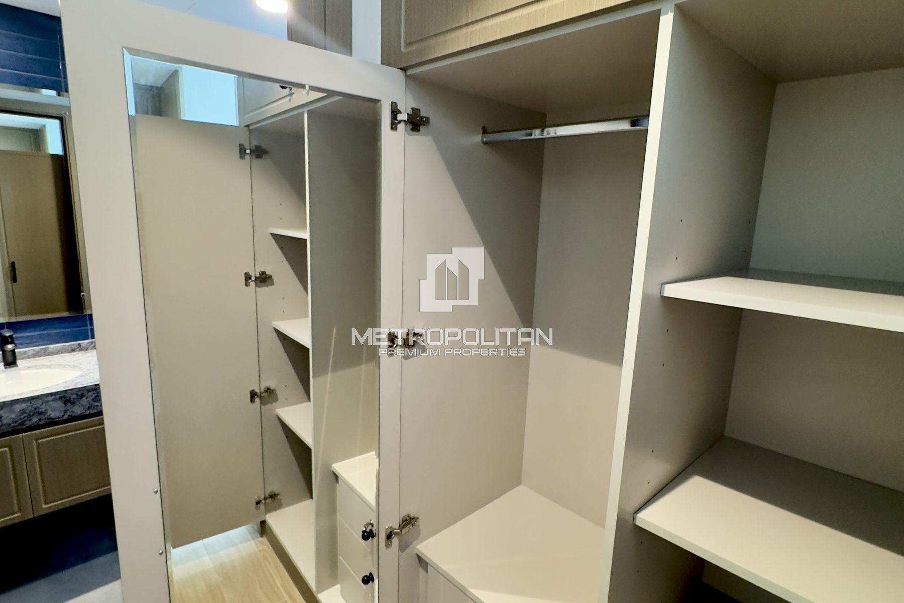 5BR Townhouse for Rent in Damac Lagoons – MPR-10284
