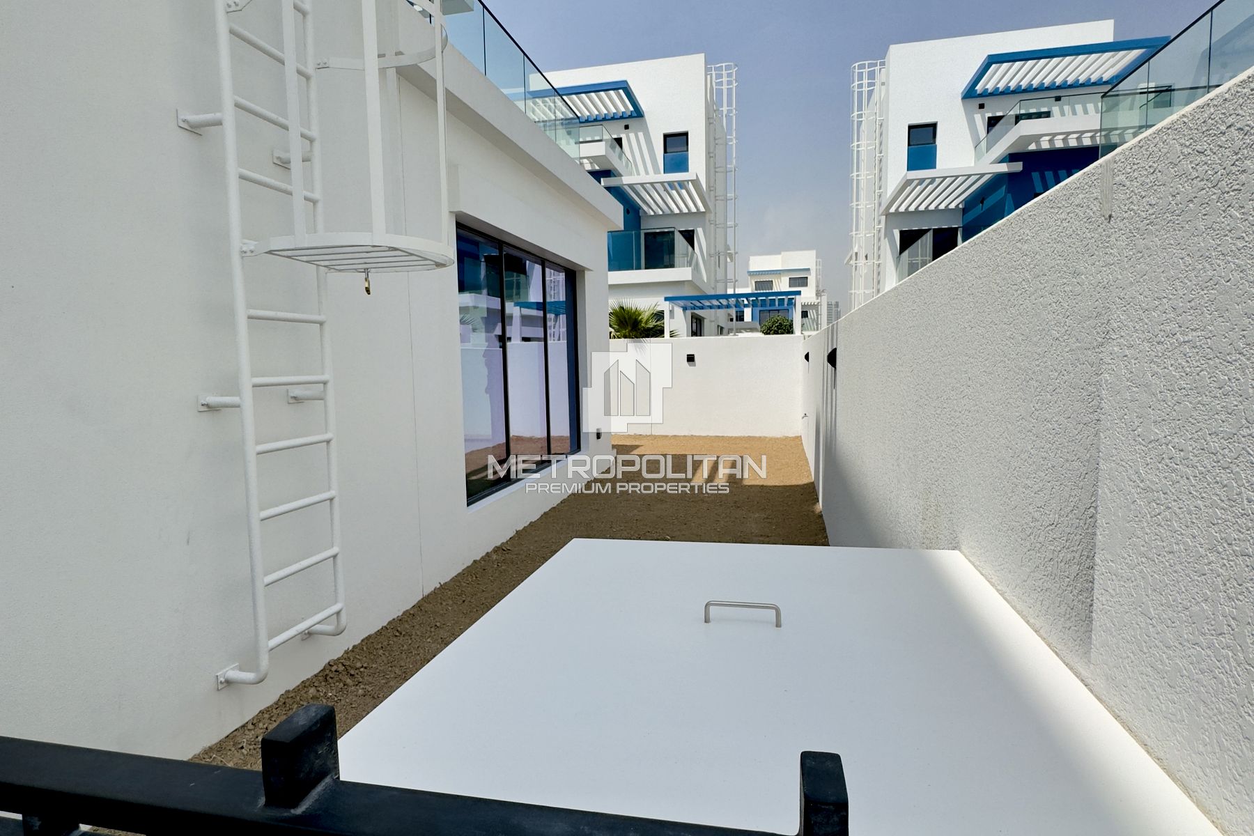 5BR Townhouse for Rent in Damac Lagoons – MPR-10284