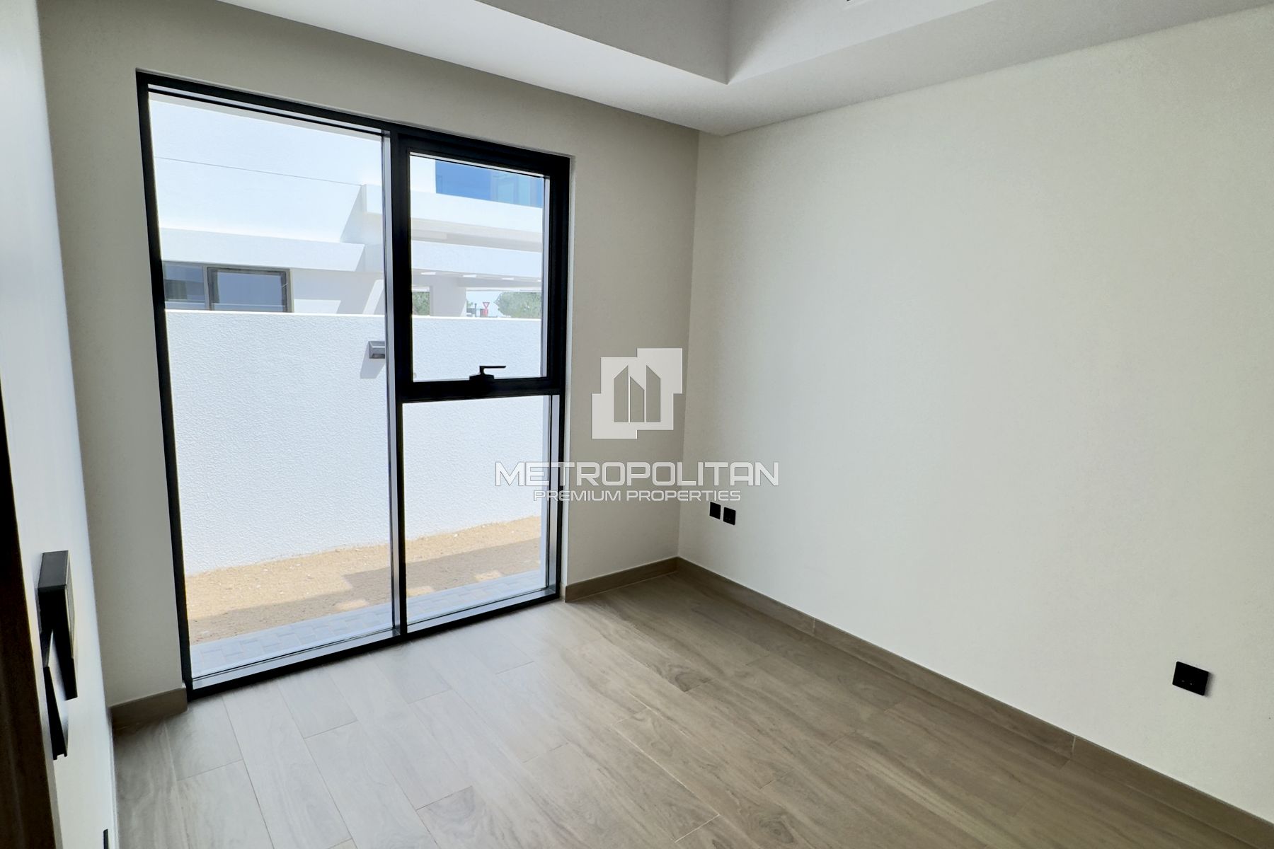 5BR Townhouse for Rent in Damac Lagoons – MPR-10284
