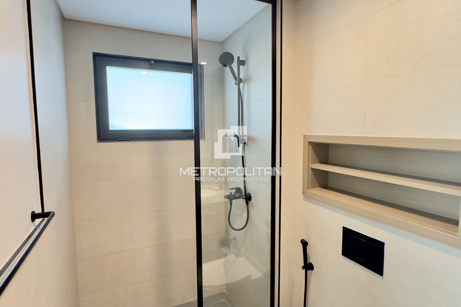 5BR Townhouse for Rent in Damac Lagoons – MPR-10284