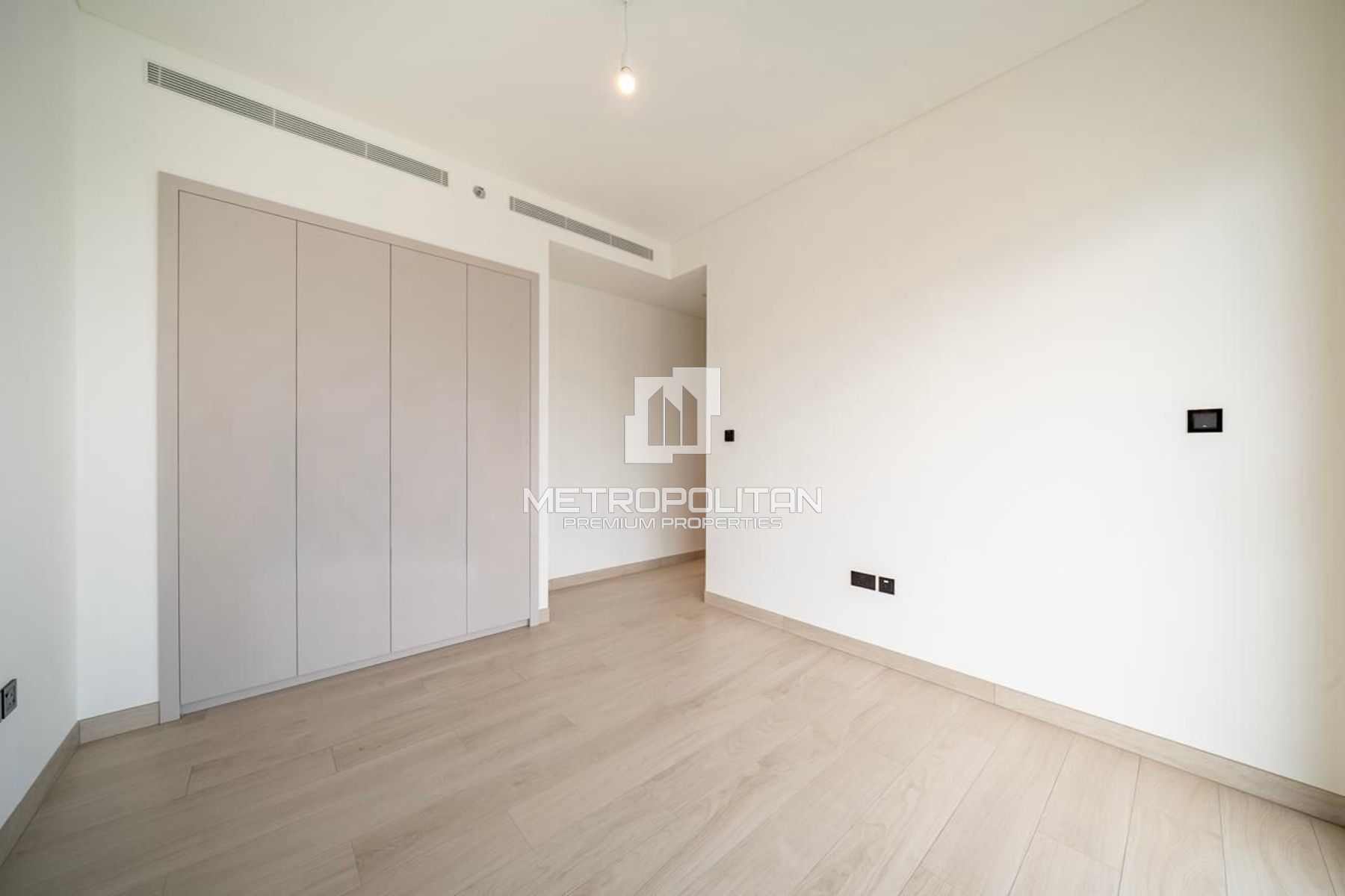 Spacious 1BR+Study Layout | Ras Al Khor View