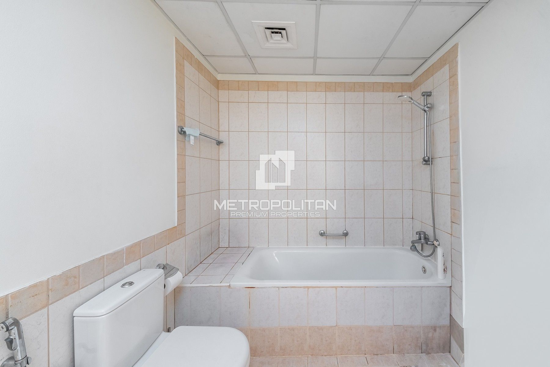 Lake View | Type 2E | Unfurnished | Great Location