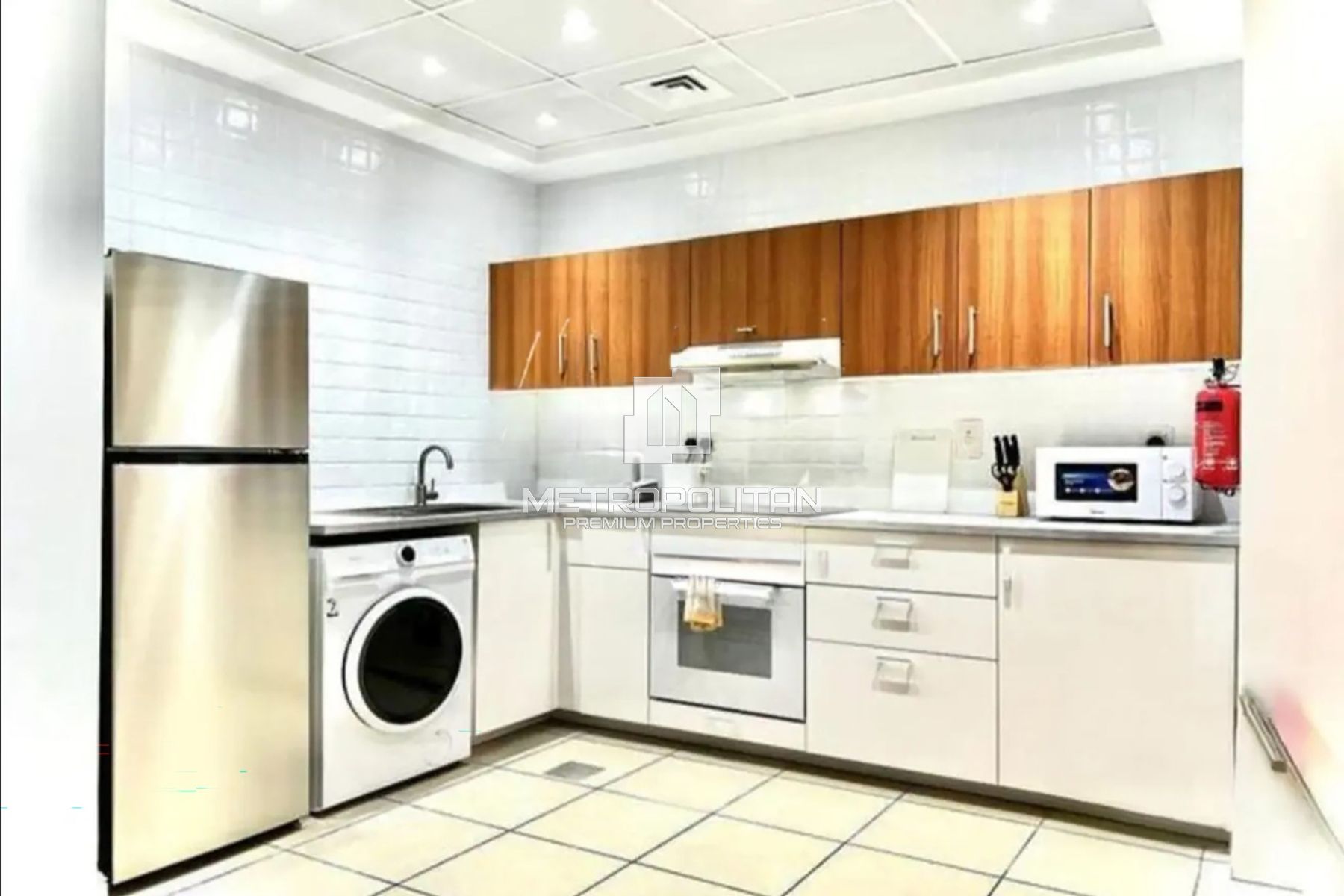 Vacant  | Spacious 1 Bedroom | Prime Location