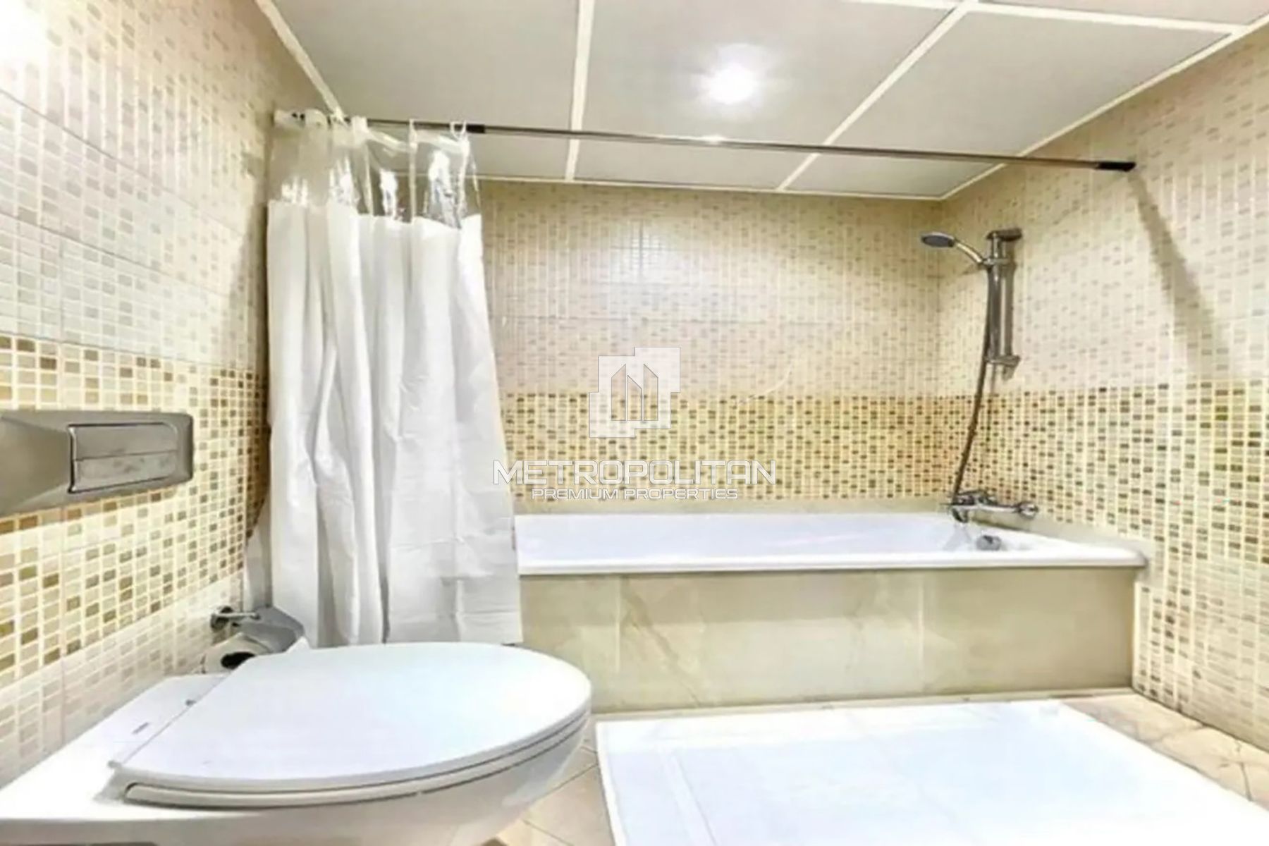 Vacant  | Spacious 1 Bedroom | Prime Location