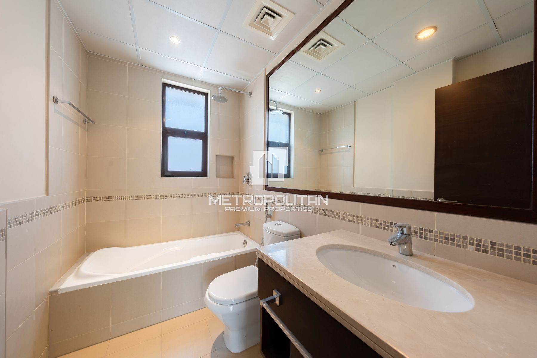 Ready to Move In | Spacious | Close to Amenities
