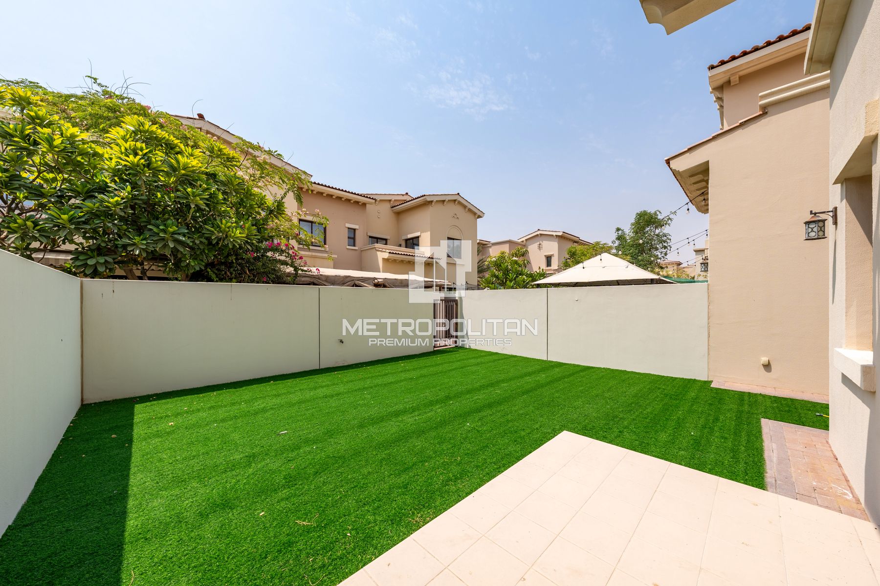 Ready to Move In | Spacious | Close to Amenities