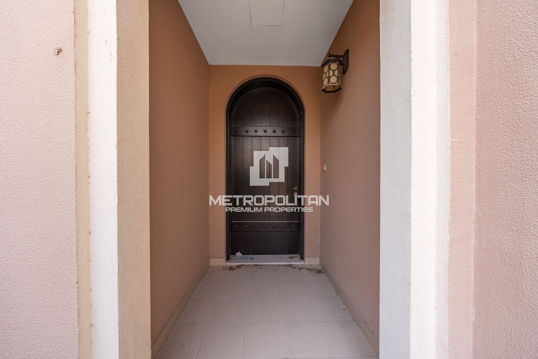 Ready to Move In | Spacious | Close to Amenities
