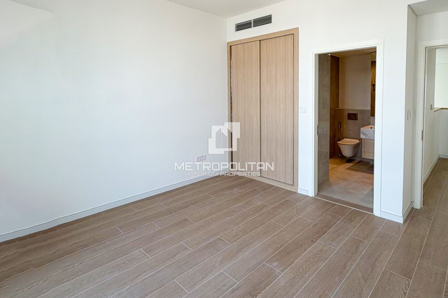 Spacious Layout | Green Community | Large Layout