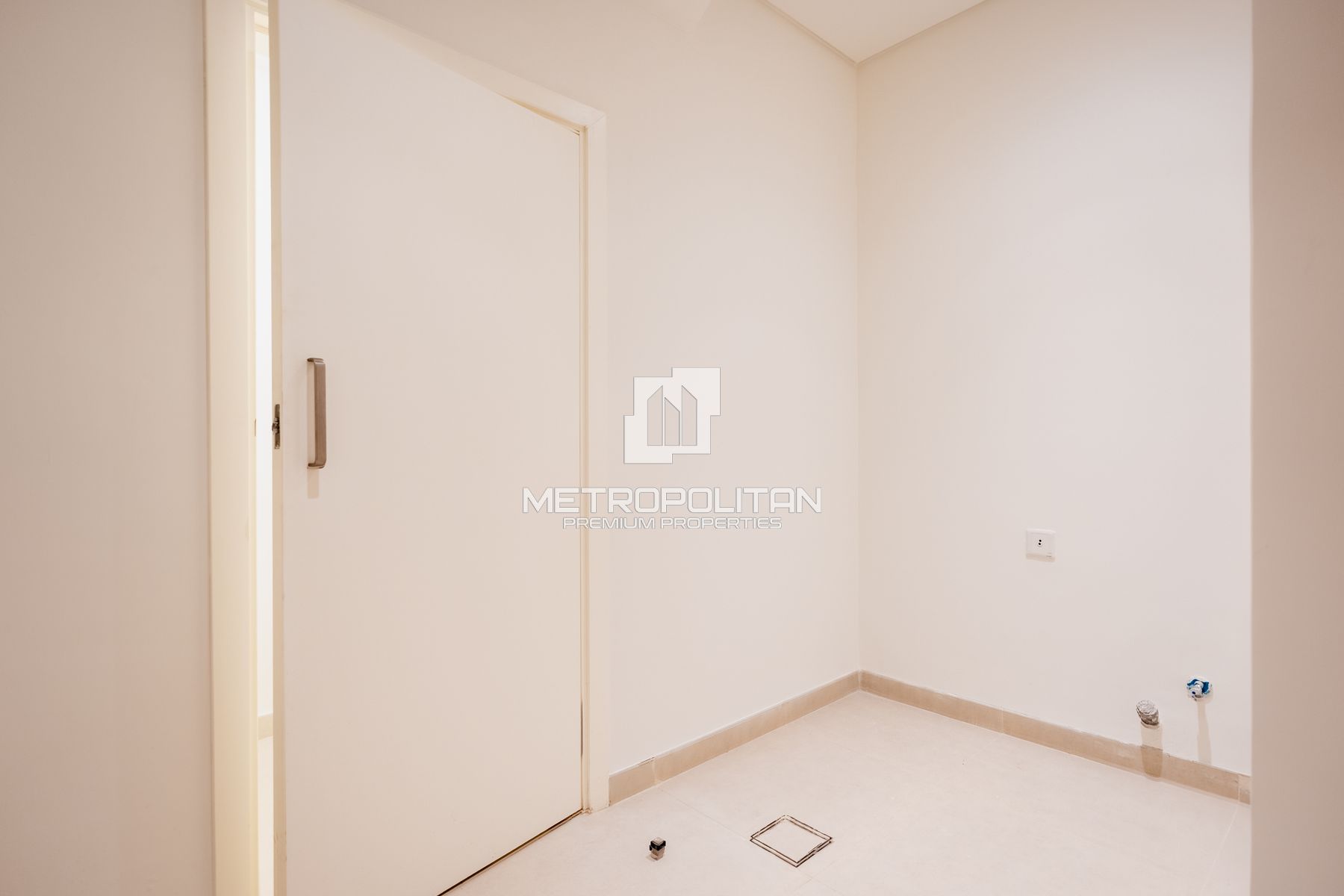 Prime 5 Beds Villa | Gated Community | Type B1