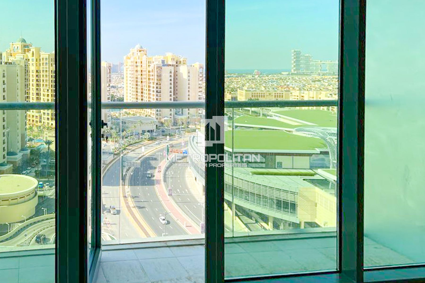 .5BR Apartment for Rent in Palm Jumeirah – MPR-10324