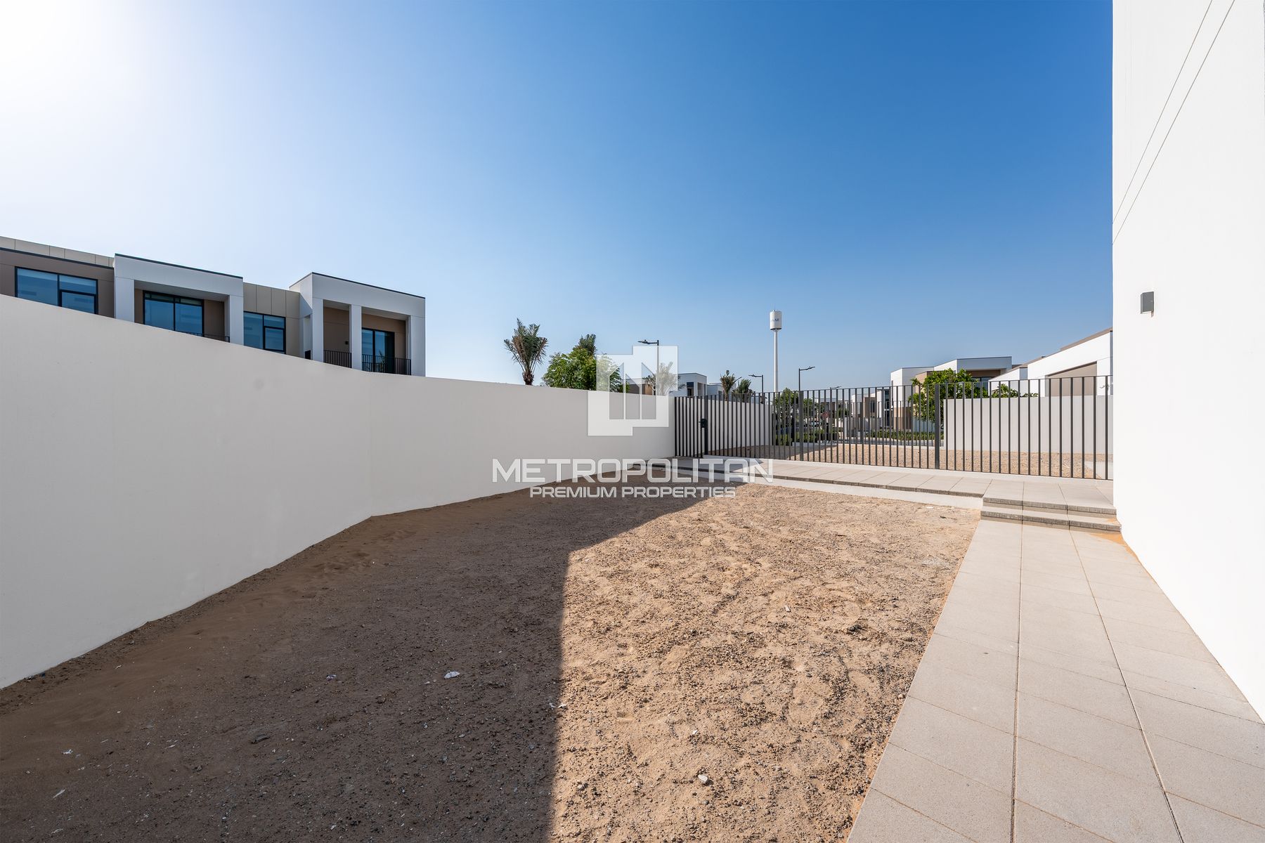 4 Beds + Maid | Single Row | Park View | Big plot