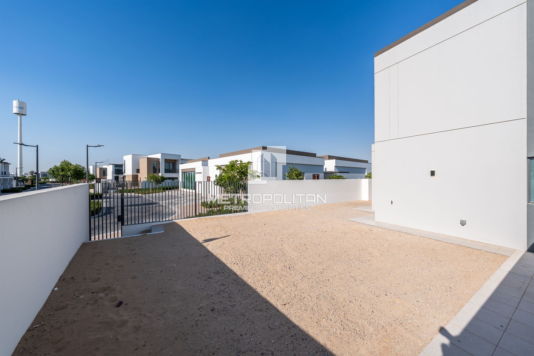 4 Beds + Maid | Single Row | Park View | Big plot