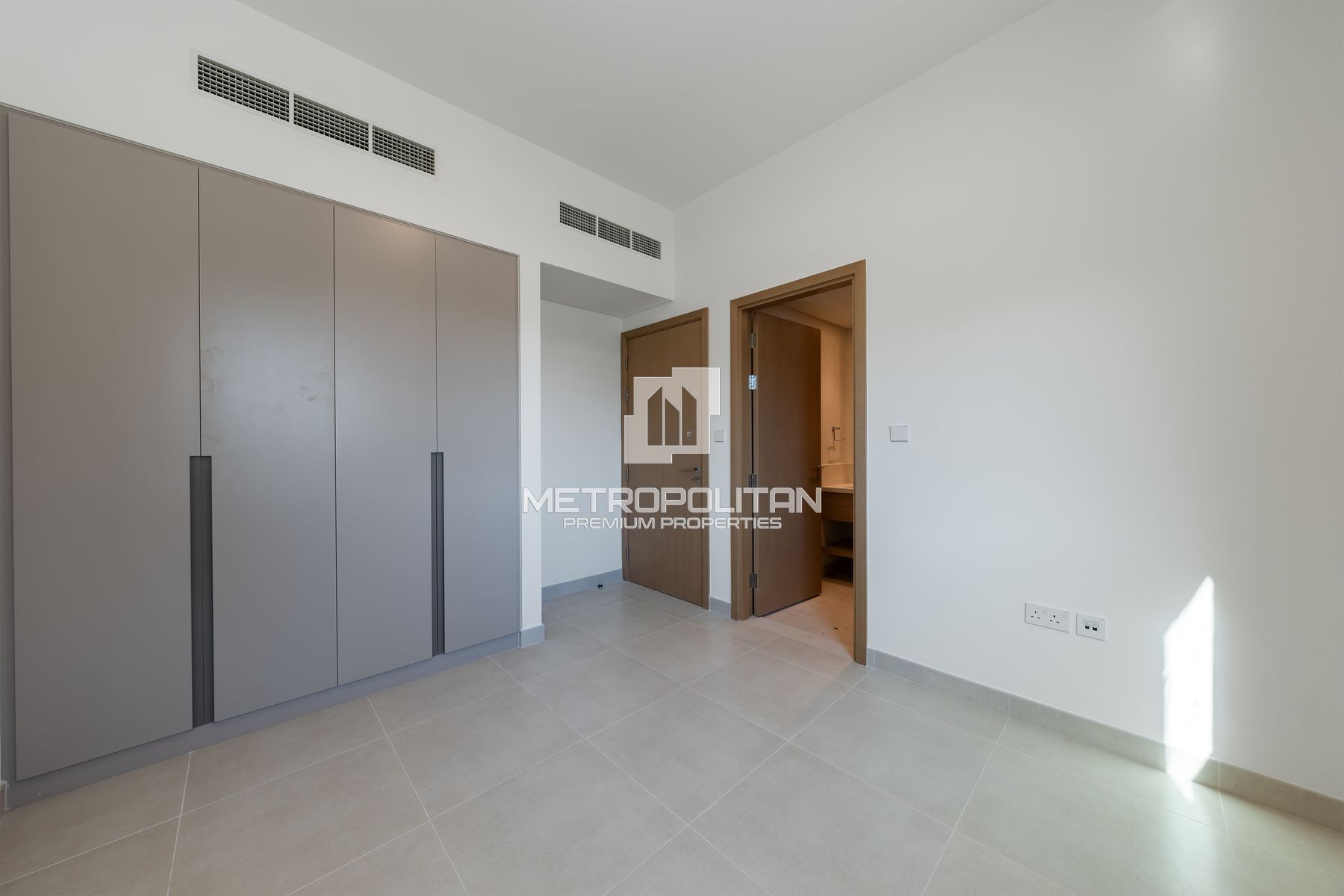 4 Beds + Maid | Single Row | Park View | Big plot