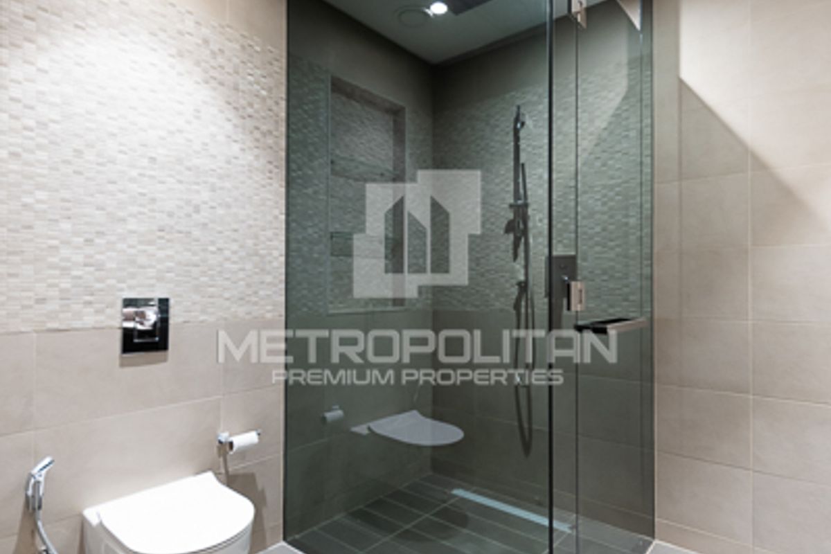 Spacious Layout | Fully Furnished | Vacant October