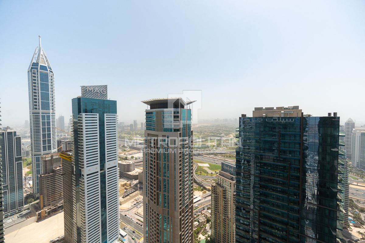 Spacious Layout | Fully Furnished | Vacant October