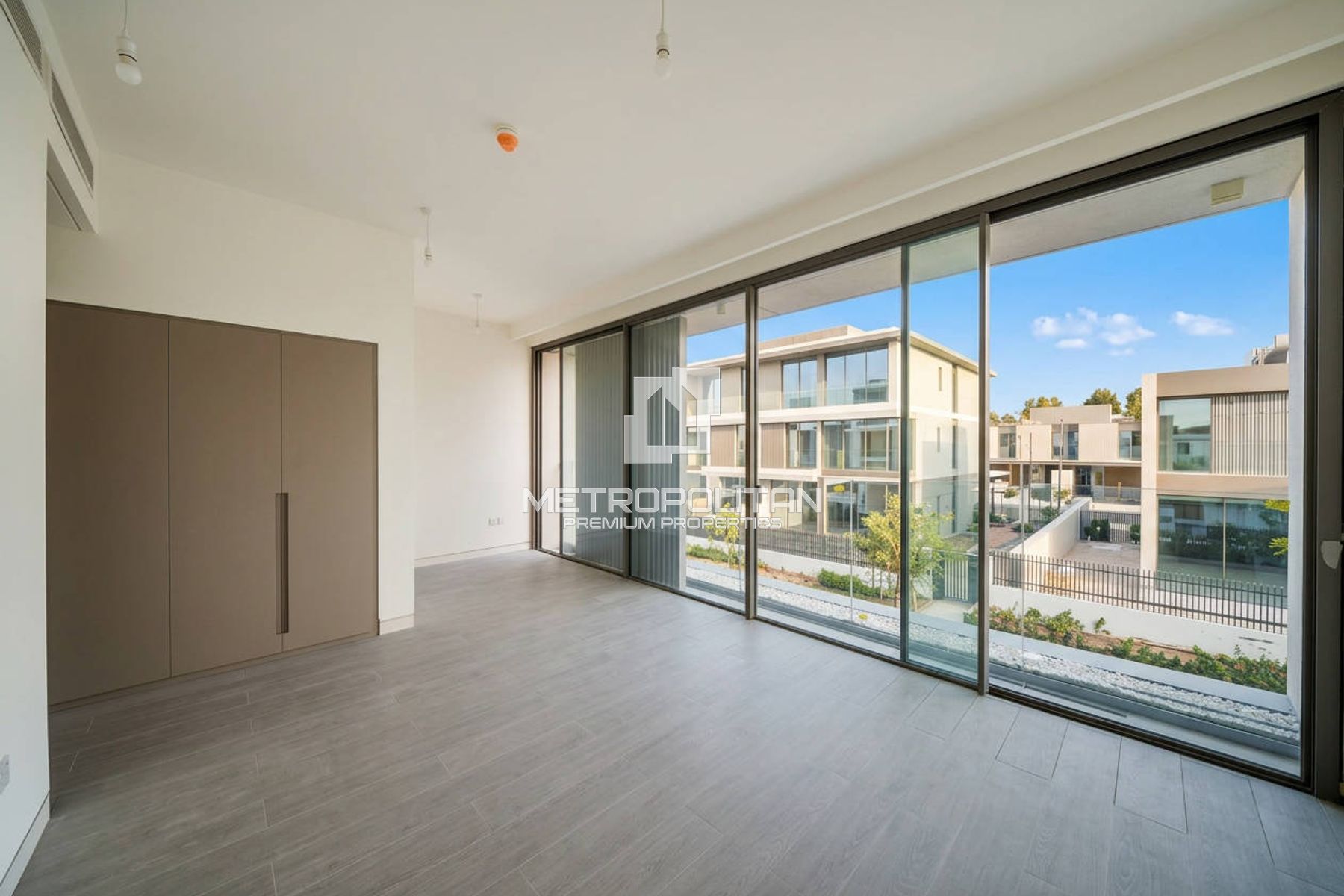 G+1 Corner Townhouse | Park View | Prime Location