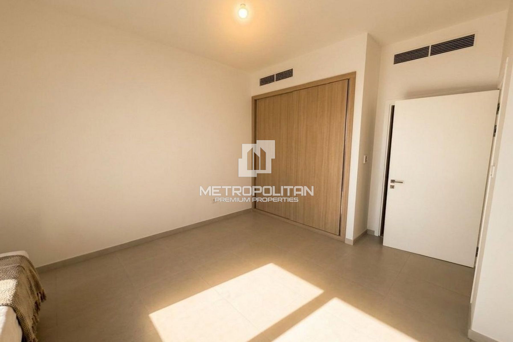 تاون هاوس للإيجار في Jebel Ali Village Townhouses، Jebel Ali - MPR-10342