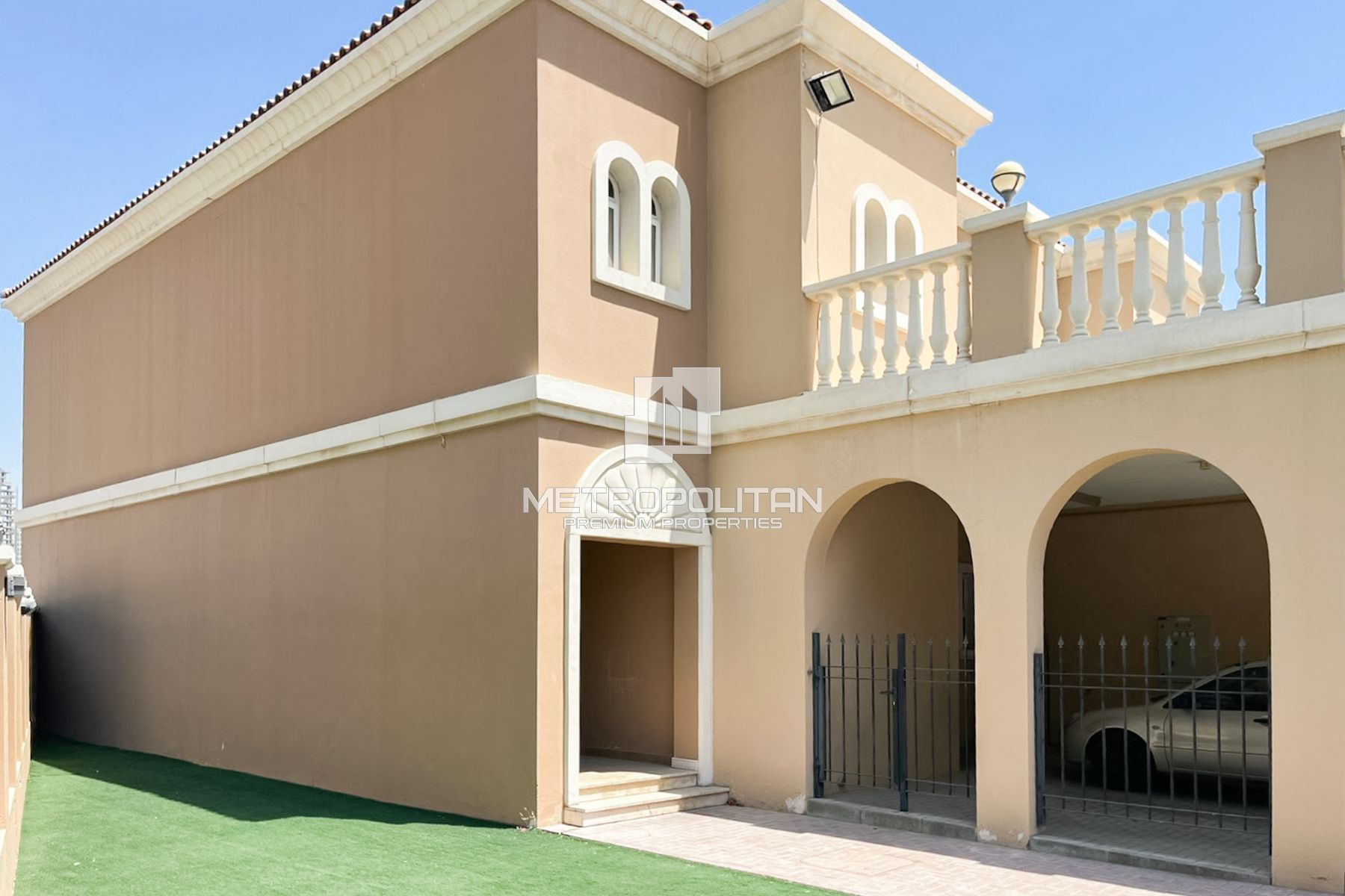 Corner Villa | Private Garden | Vacant Now