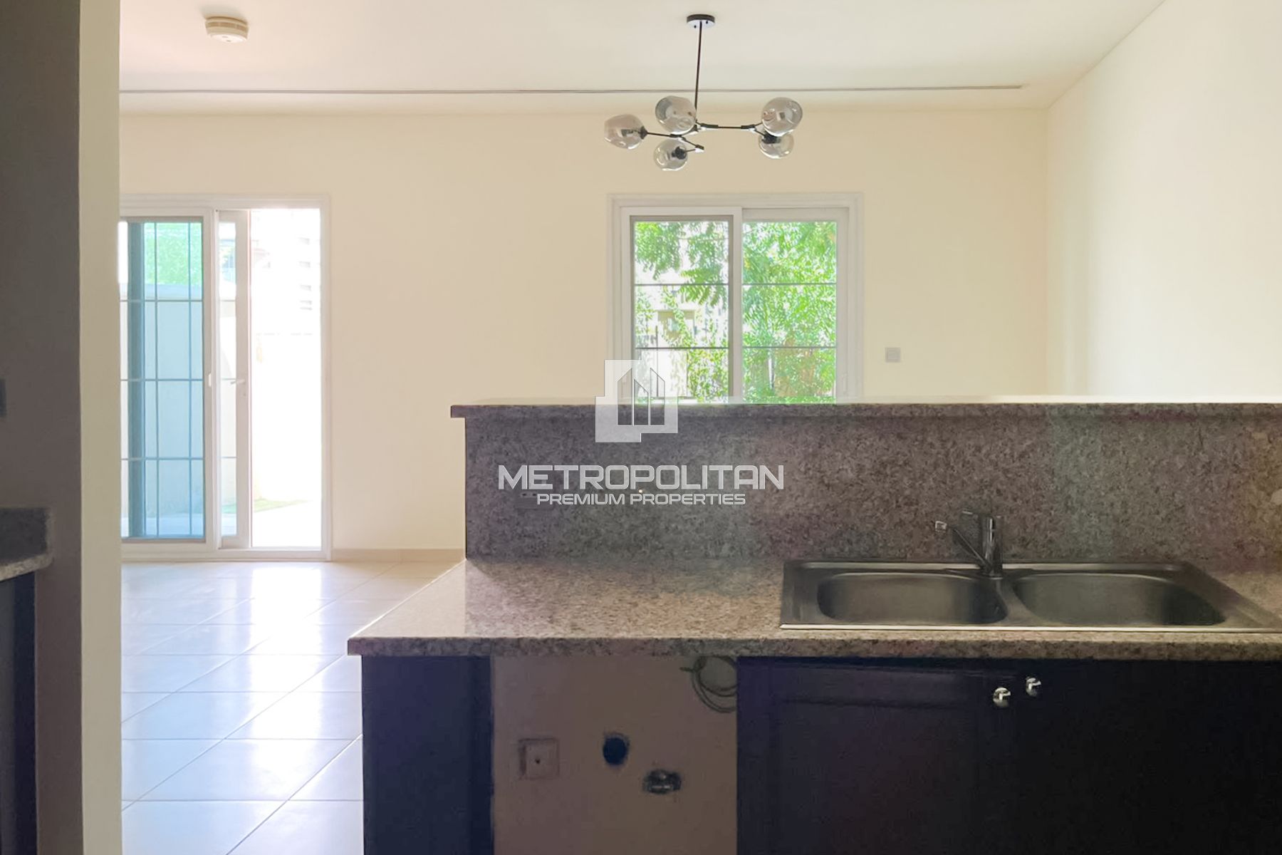 Corner Villa | Private Garden | Vacant Now