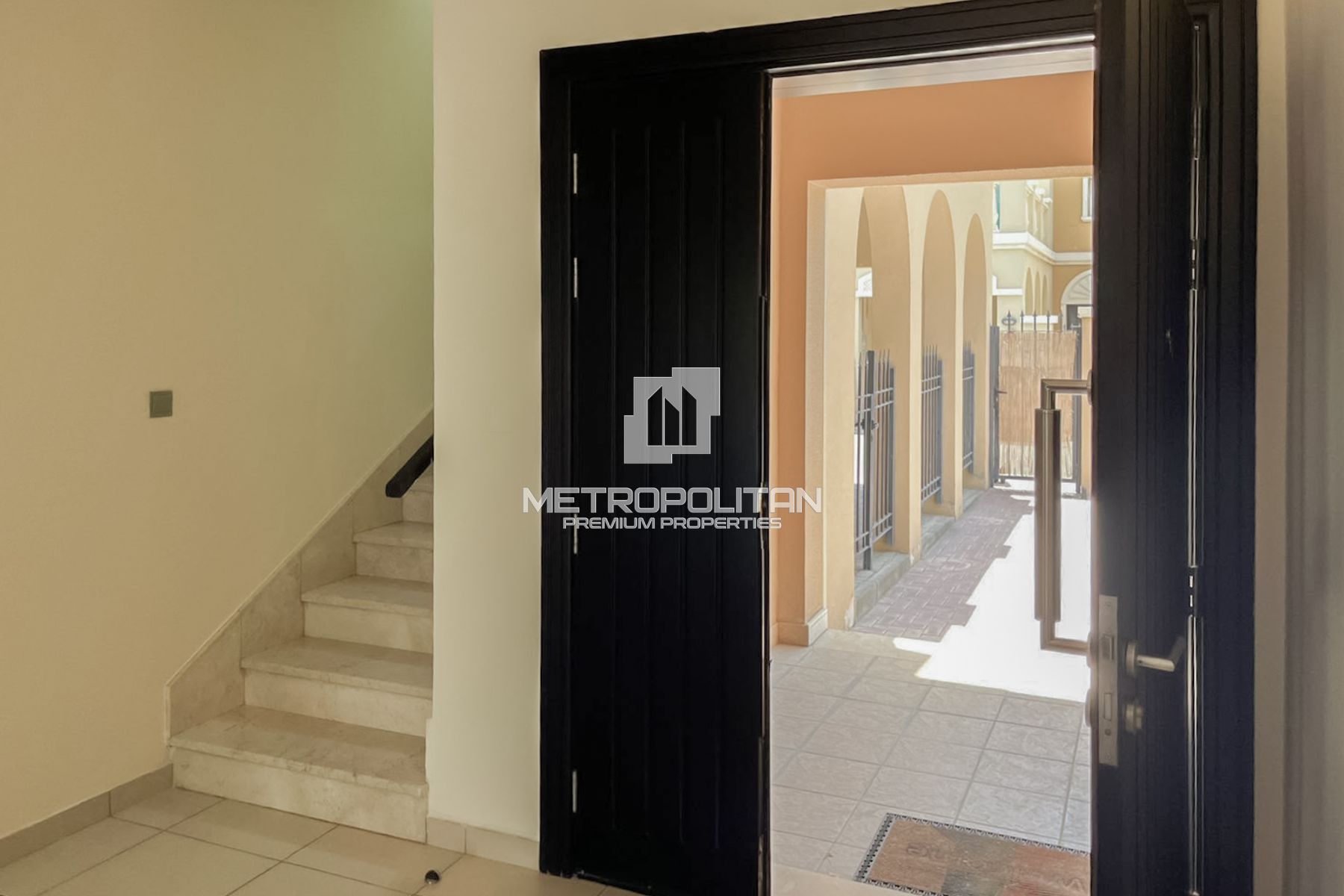 Corner Villa | Private Garden | Vacant Now